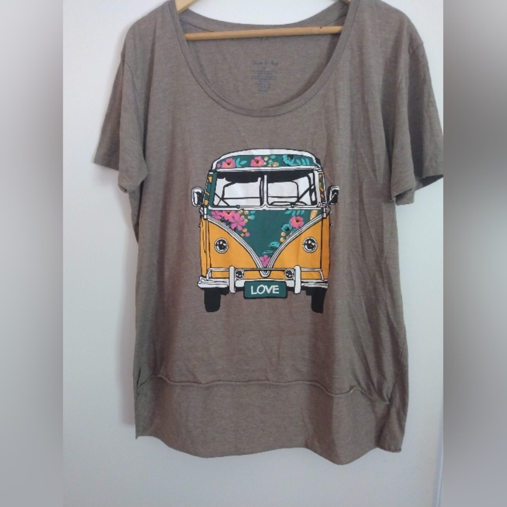 "Love" T-shirt
